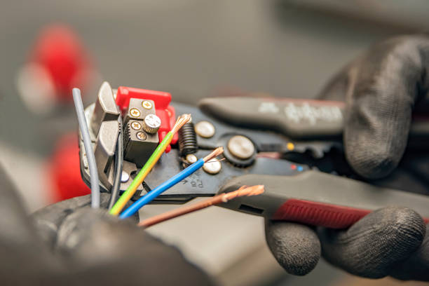 Best Commercial Electrician Services  in East Valley, NV